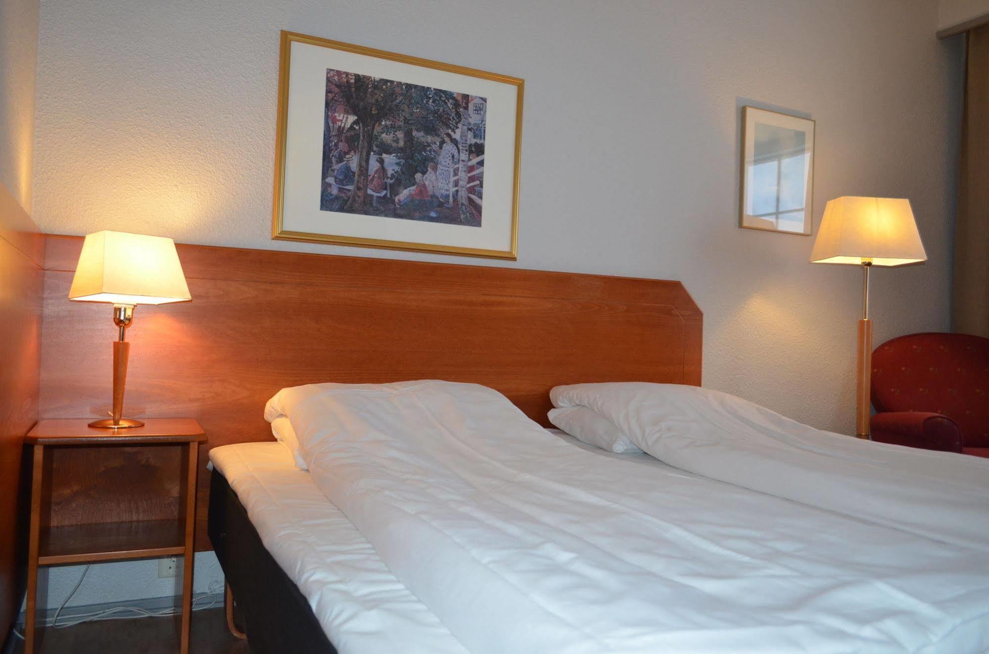 Bjerkvik Hotell מראה חיצוני תמונה