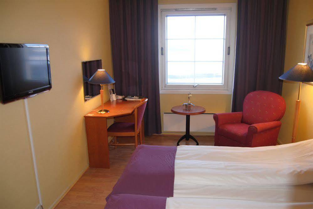 Bjerkvik Hotell מראה חיצוני תמונה